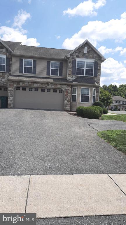 401 MERCURY DRIVE
