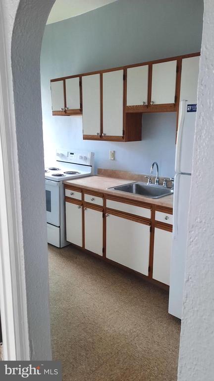 12 S FILBERT ST #C2