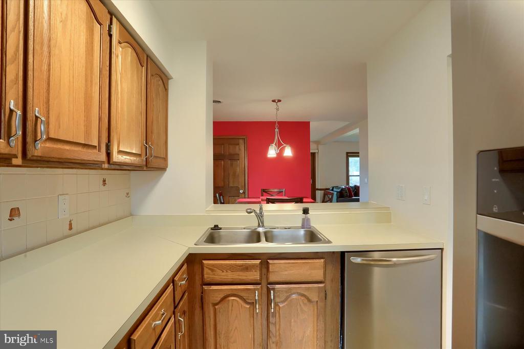 510 Peppercorn Sq