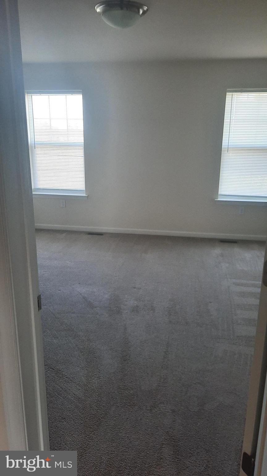 825 ADMIRALS QUAY DR