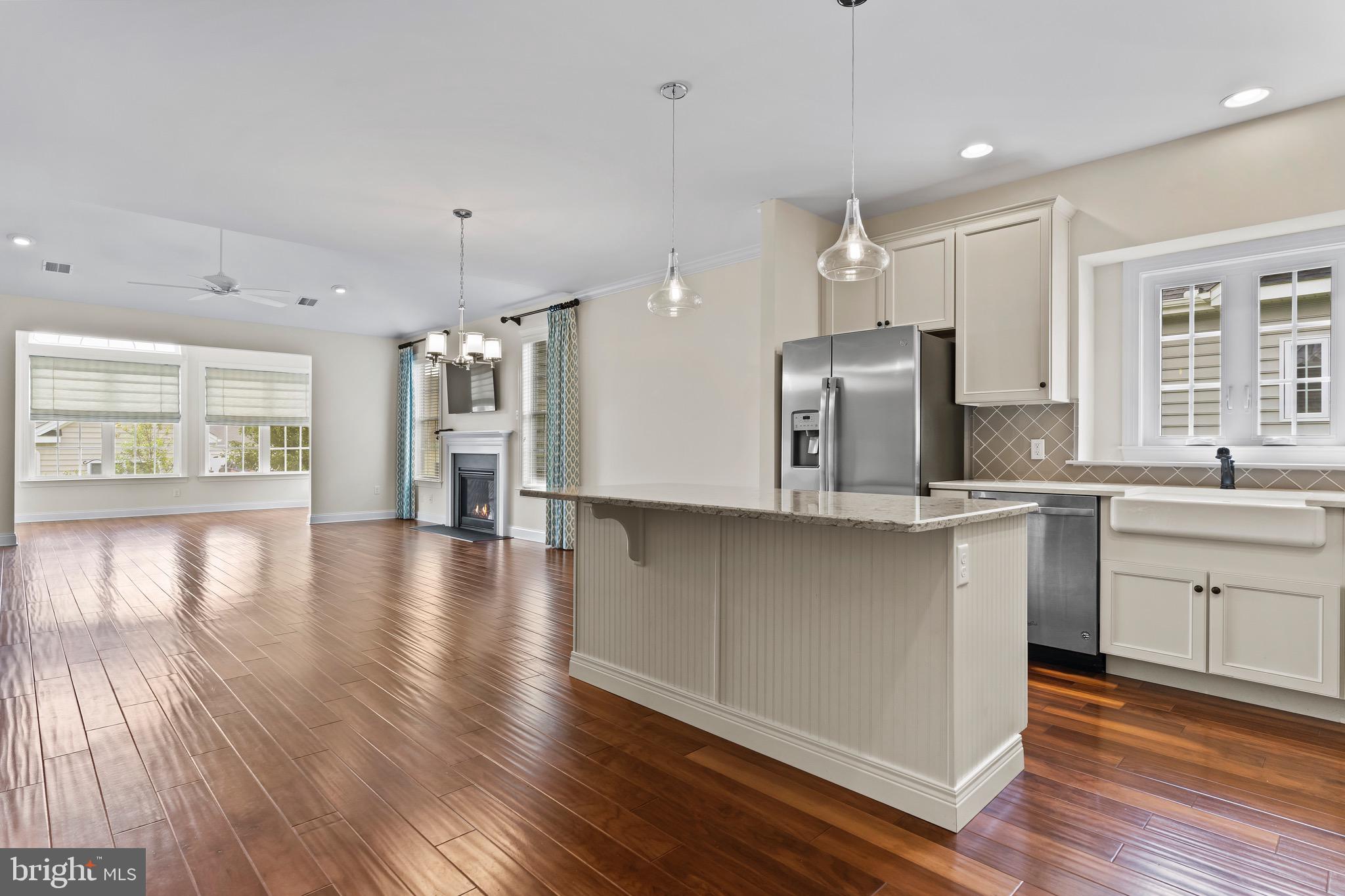 309 Valor Dr