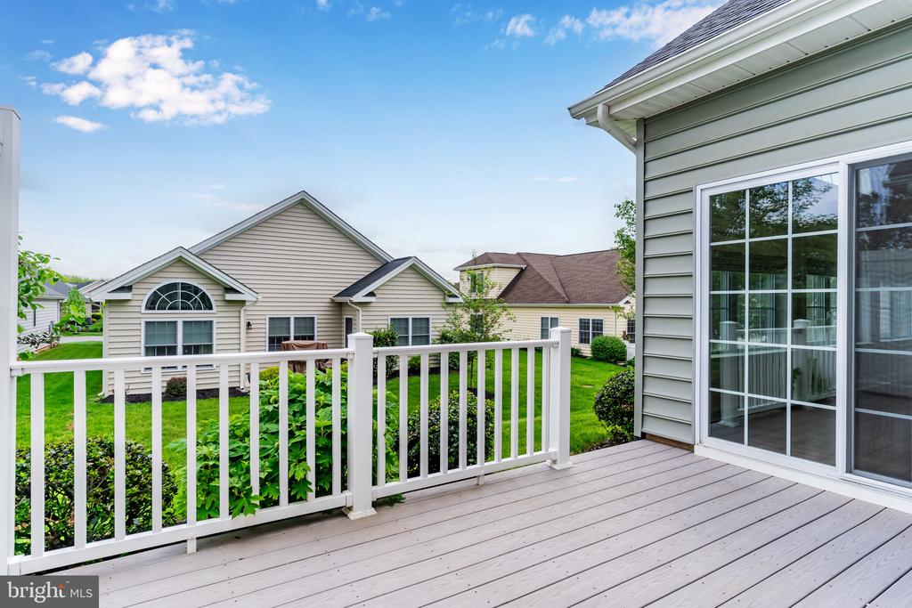 309 Valor Dr