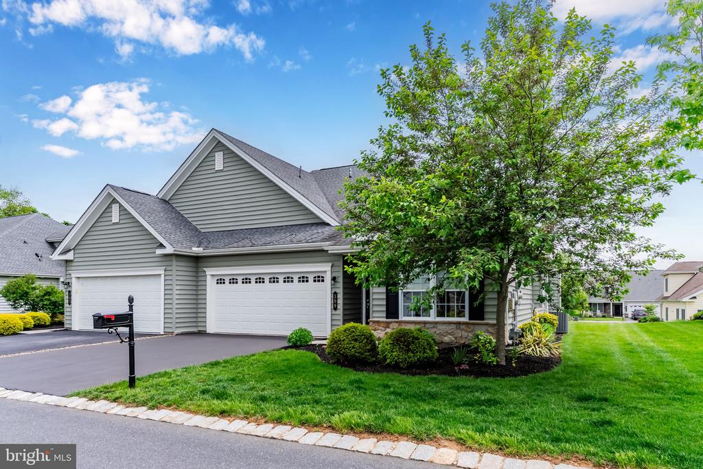 309 Valor Dr