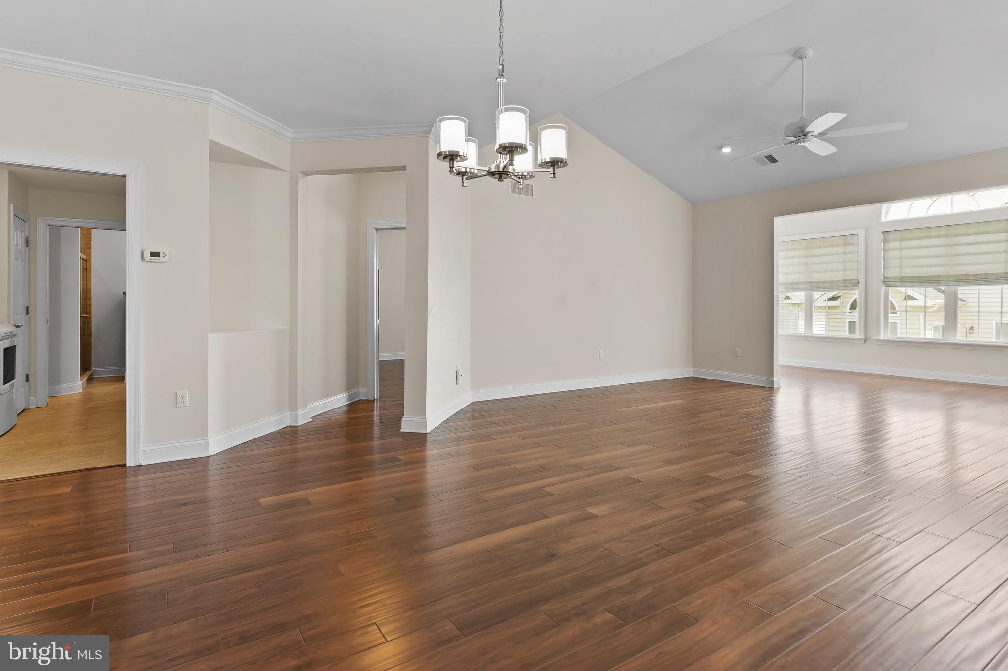 309 Valor Dr