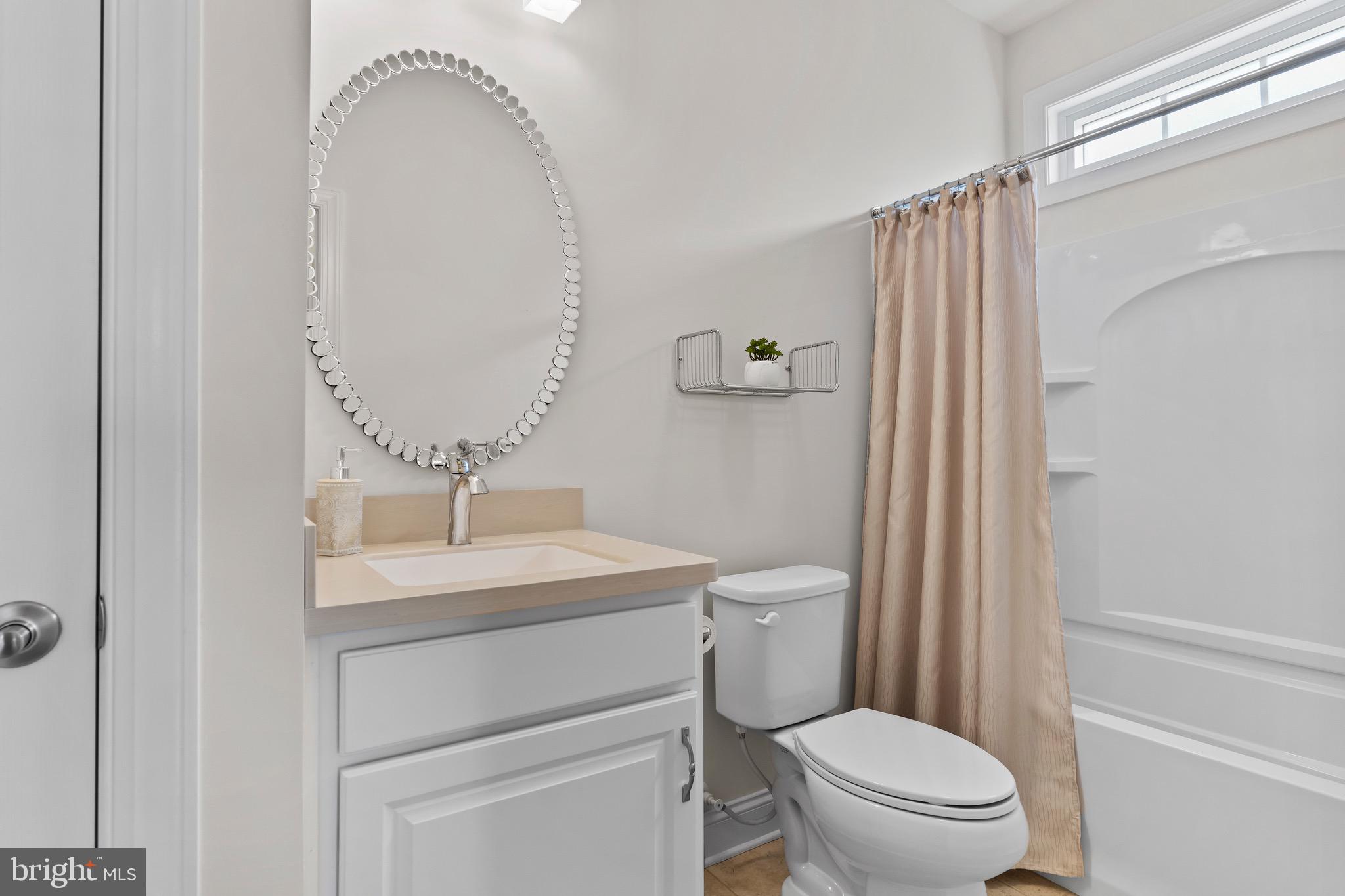 309 Valor Dr