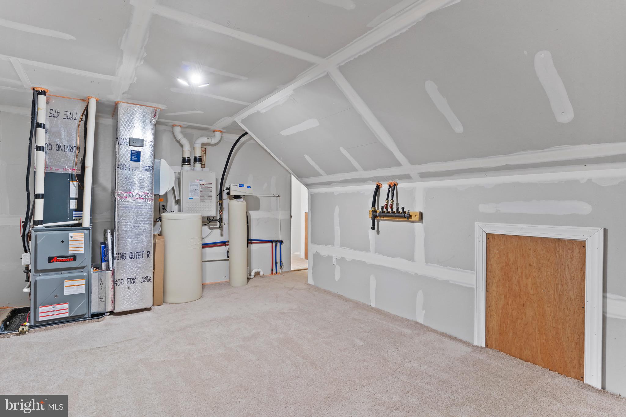 309 Valor Dr