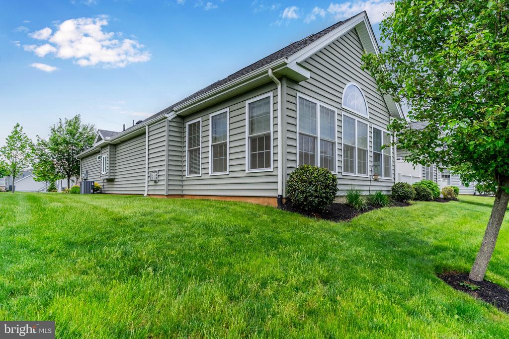 309 Valor Dr
