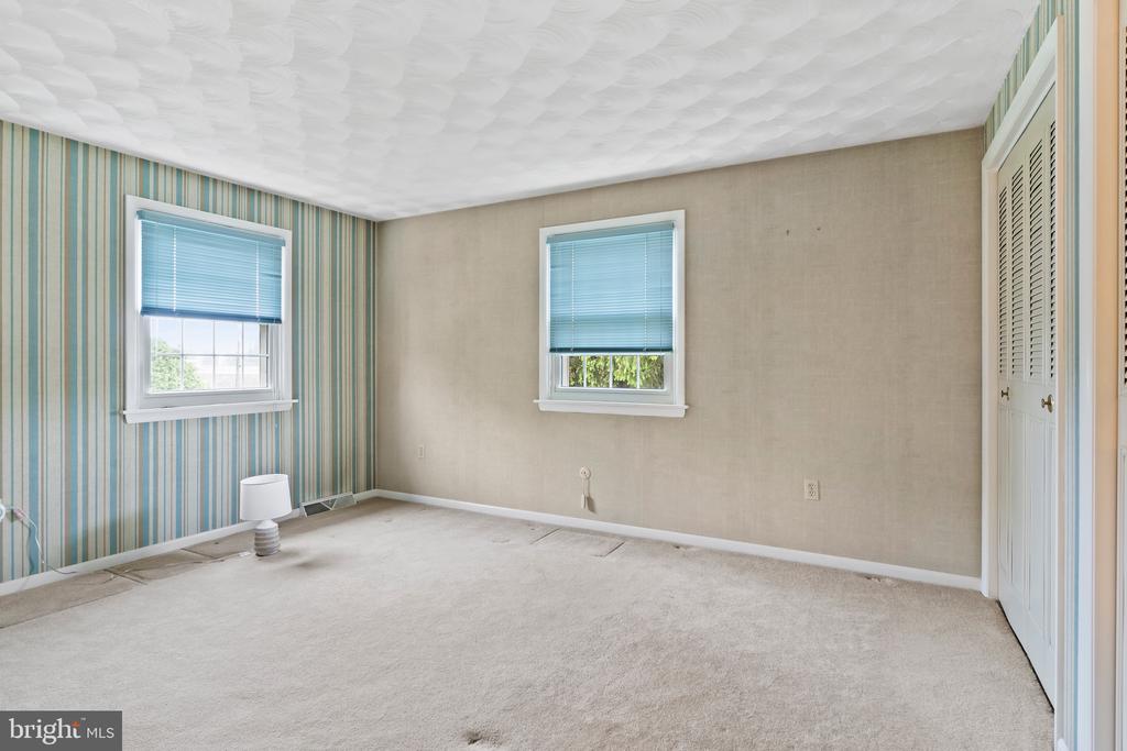 4411 Royal Oak Rd