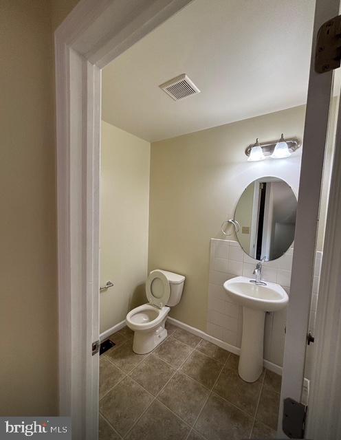 6459 CREEKBEND DR