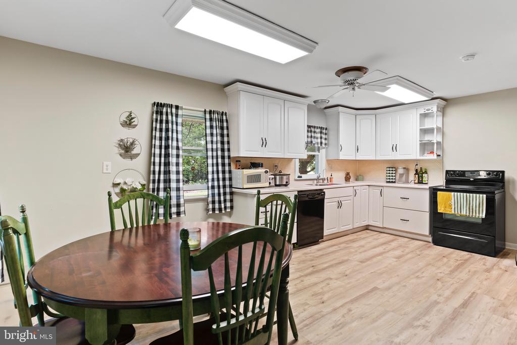 101 Horners Rd