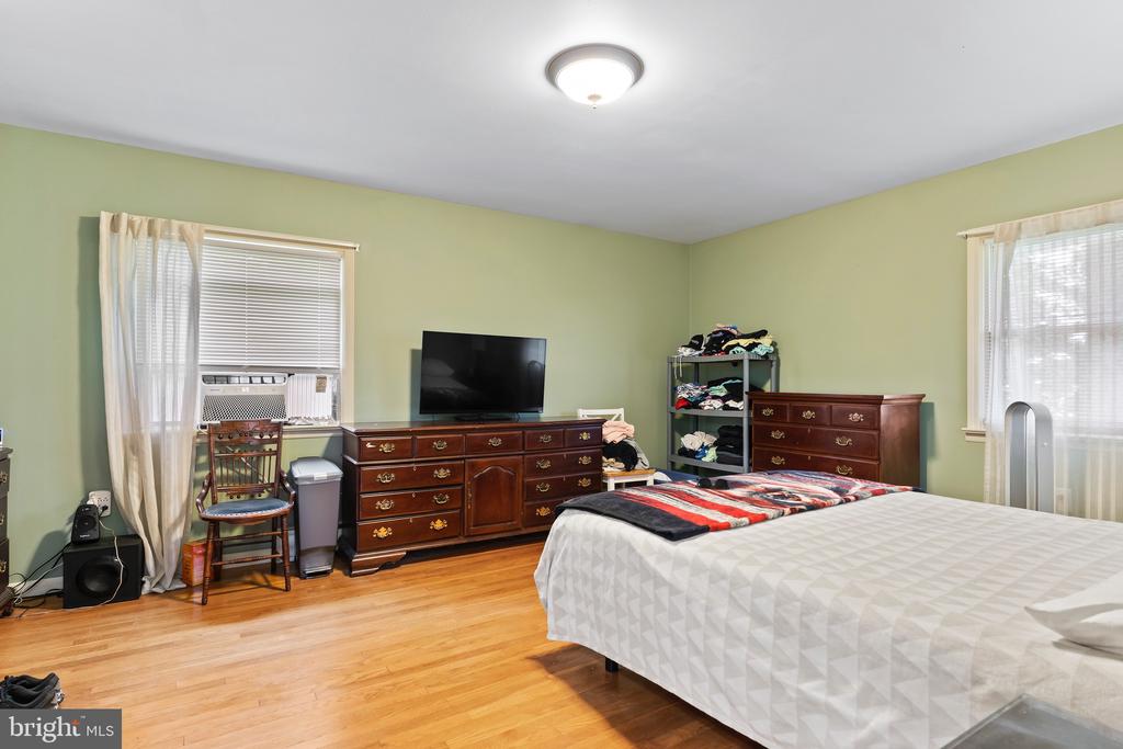 101 Horners Rd