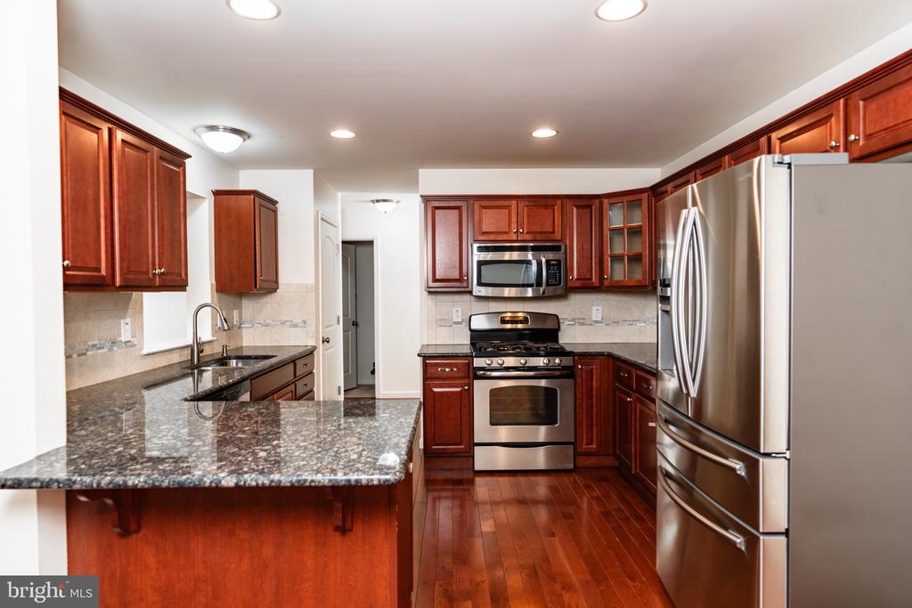 6101 GALLEON DR