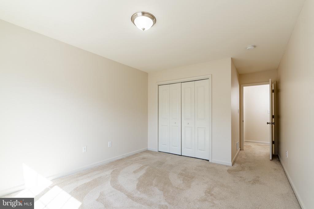 6101 GALLEON DR