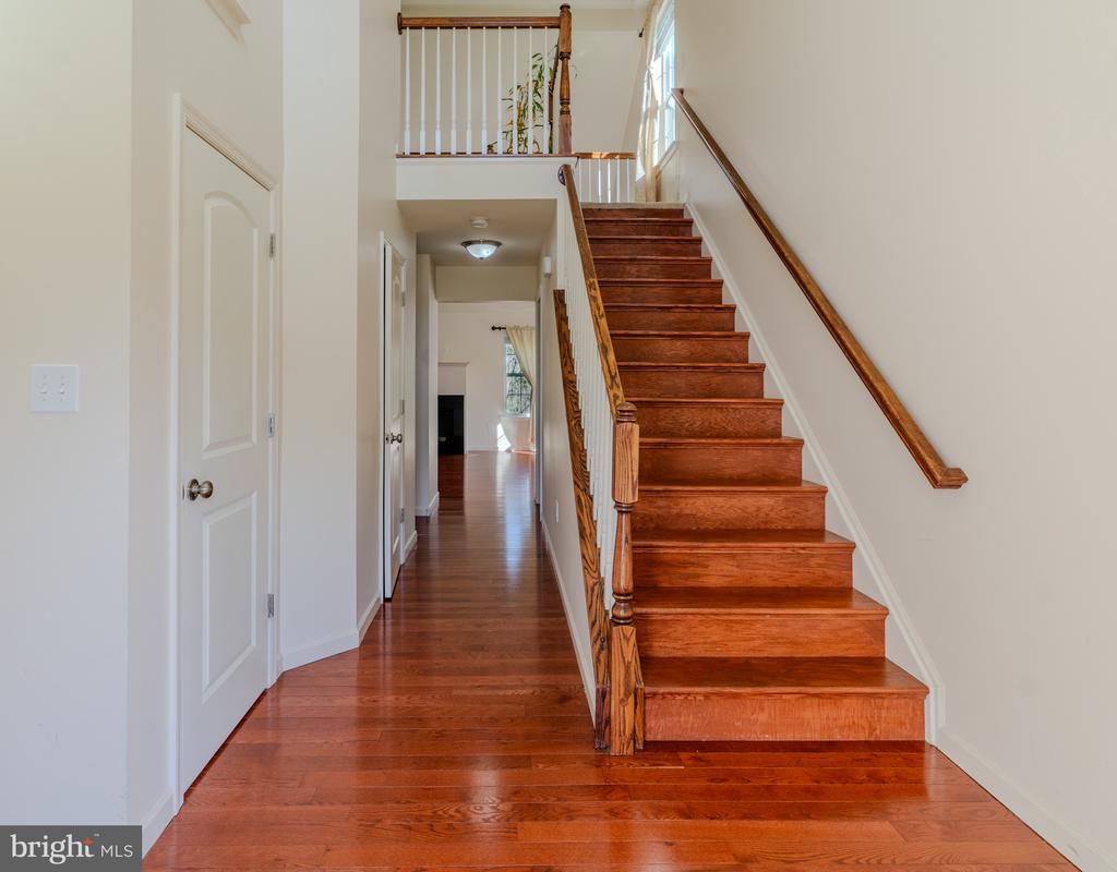 6101 GALLEON DR