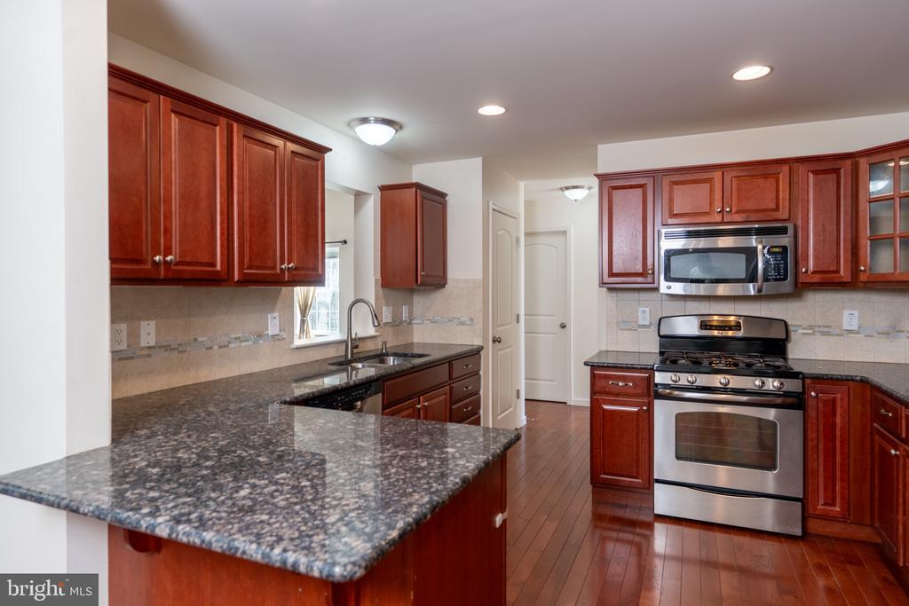 6101 GALLEON DR