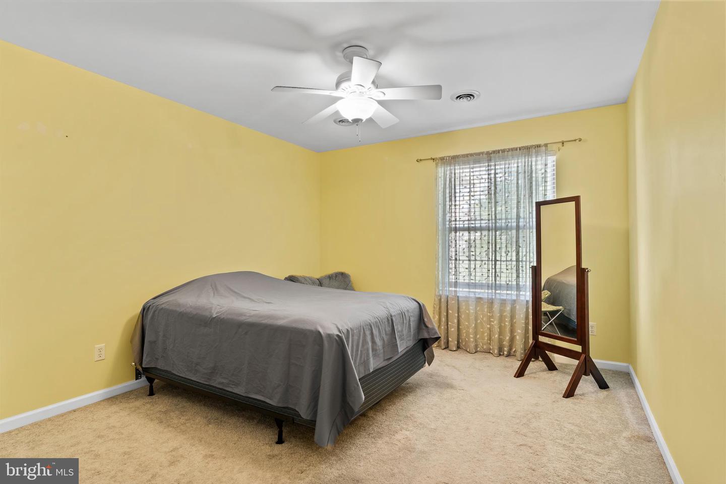 112 Easterly Dr