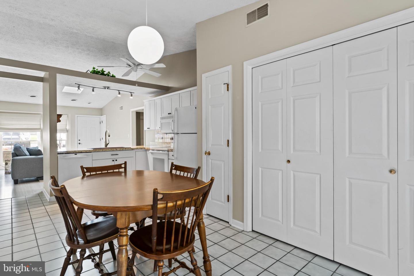 112 Easterly Dr