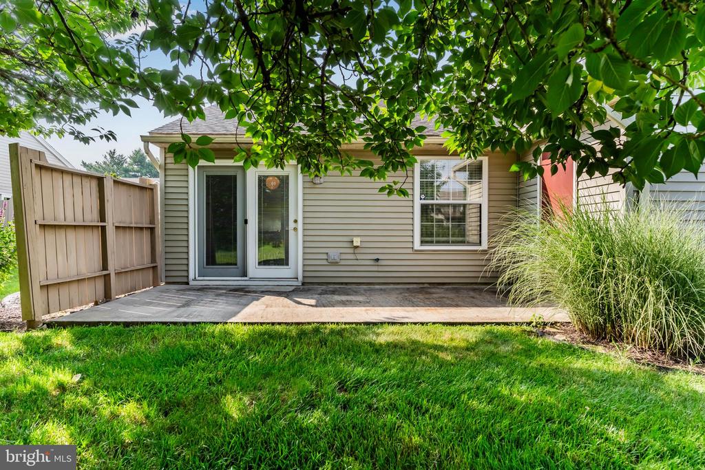 112 Easterly Dr