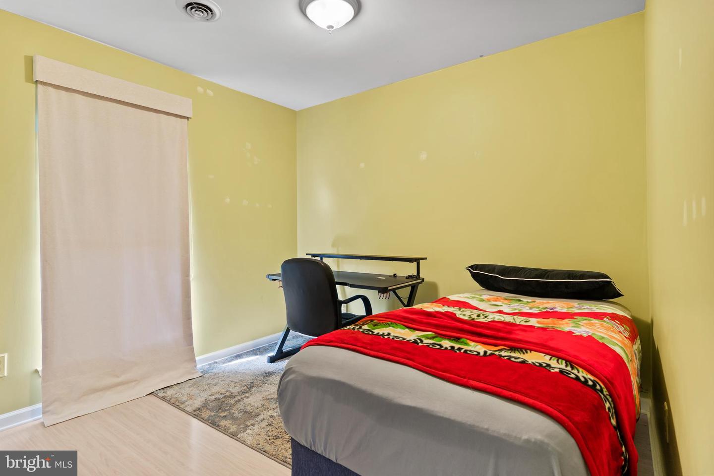 112 Easterly Dr