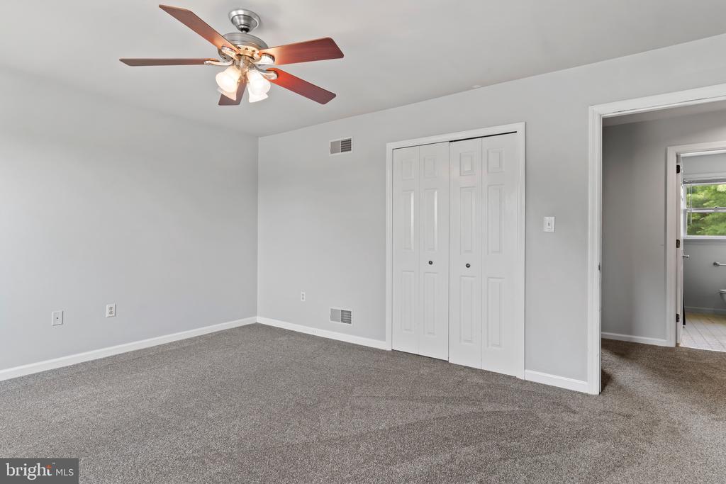 1526 Tussey Ct