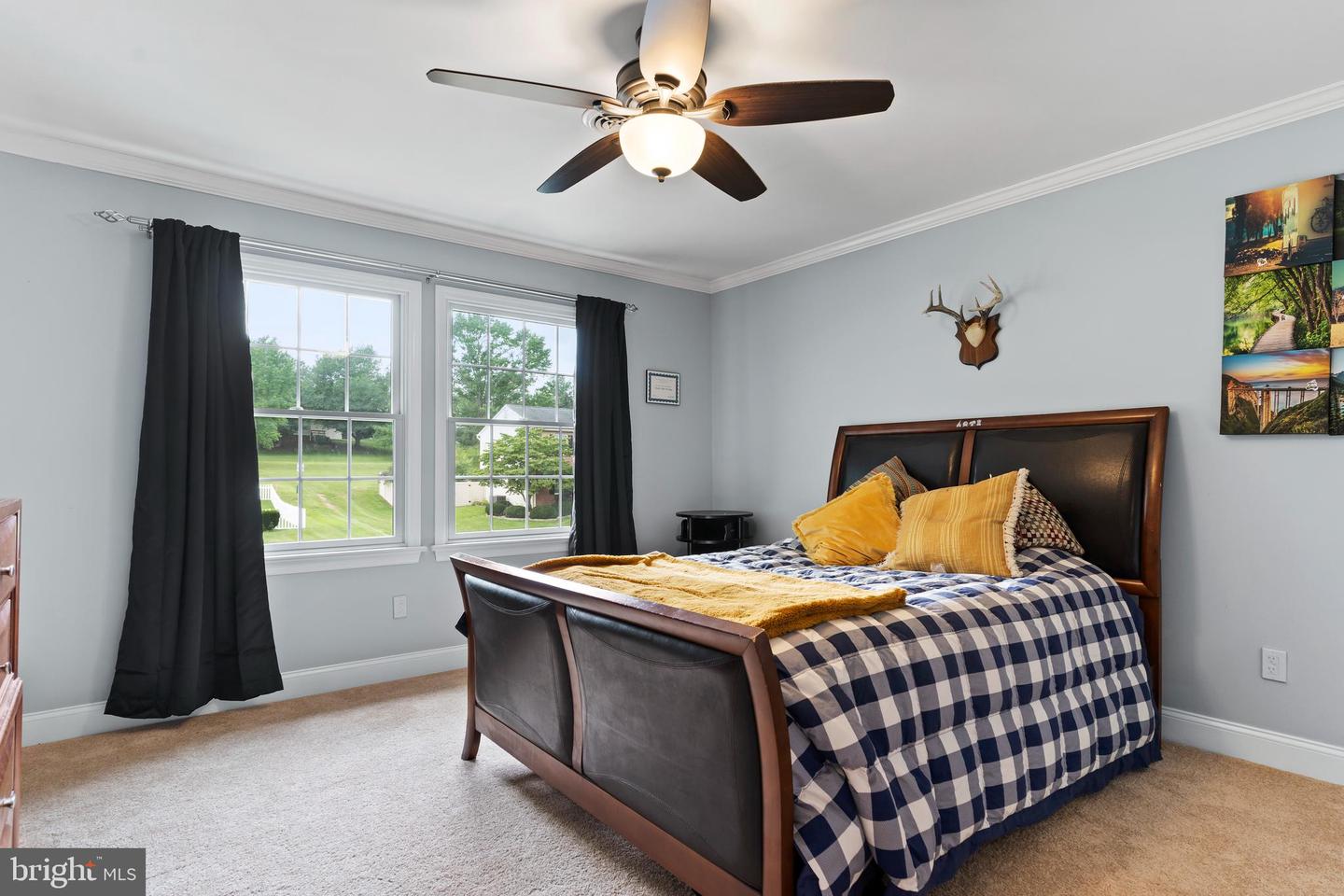 708 Carriage Ln