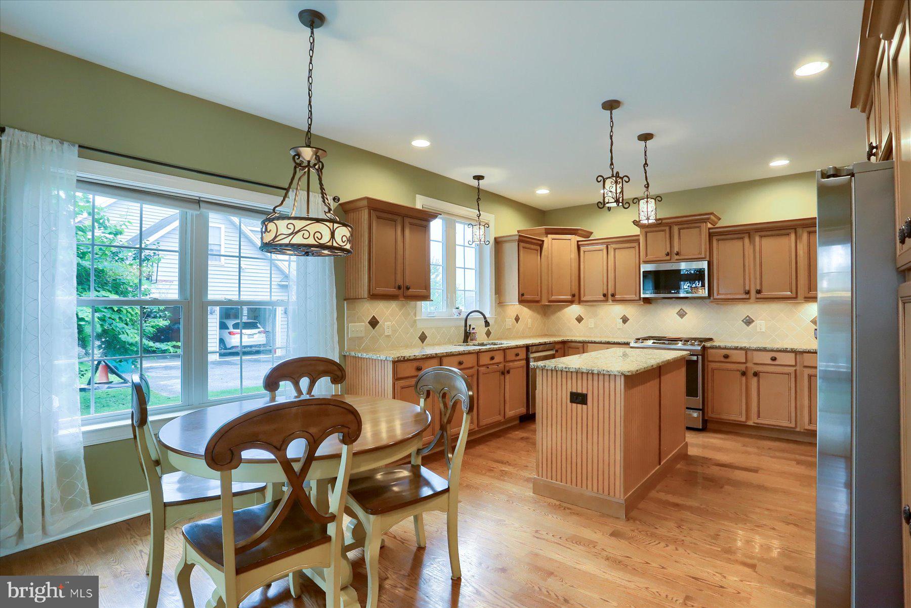 214 Hope Dr