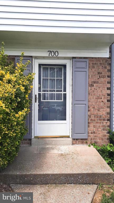 700 ALLENVIEW DR