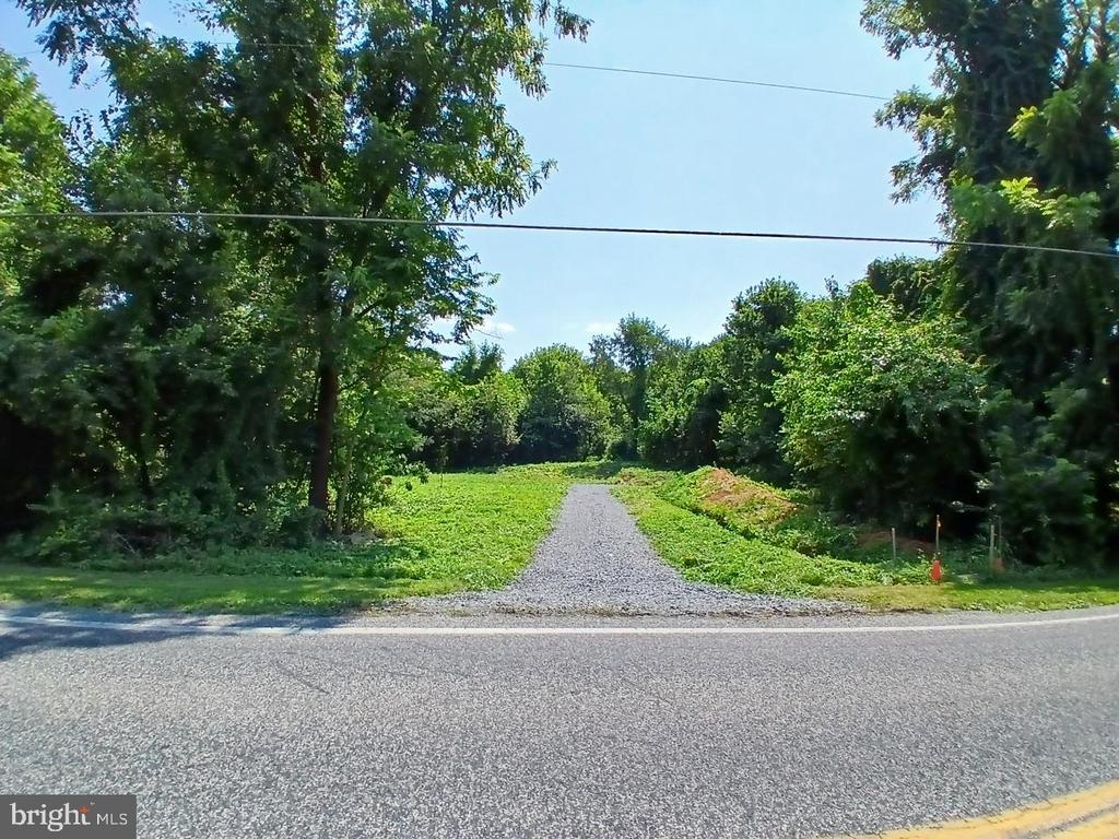 2264 Walnut Bottom Rd