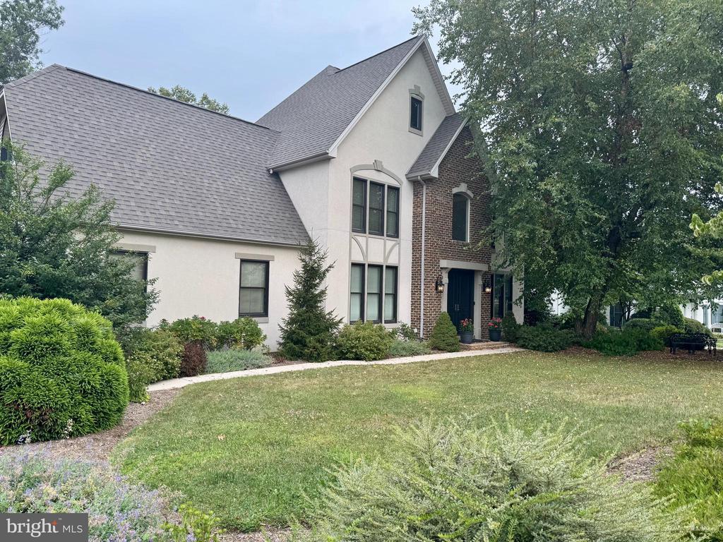 31 CHARISMA DRIVE