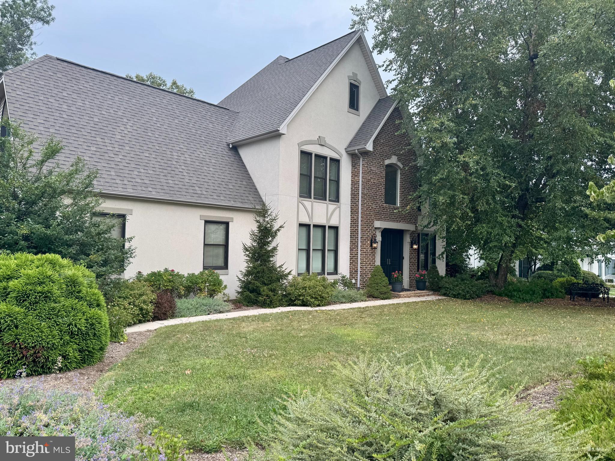 31 CHARISMA DRIVE