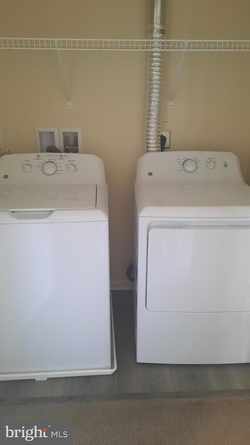 835 ADMIRALS QUAY DR