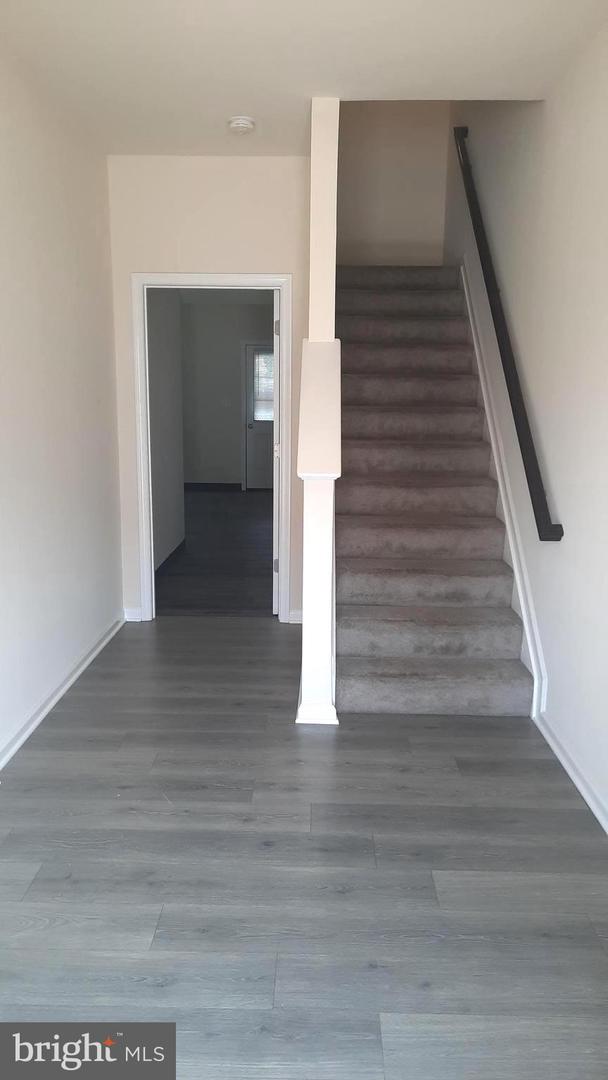 835 ADMIRALS QUAY DR
