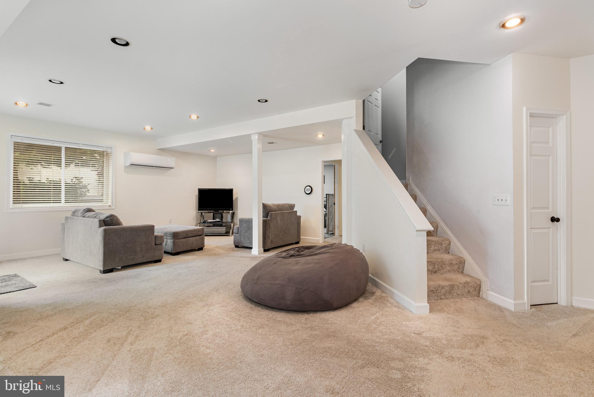 1119 WANSFORD ROAD