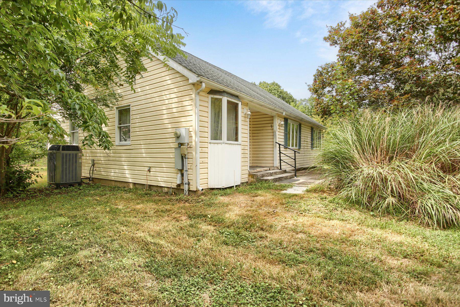 100 Cold Springs Rd