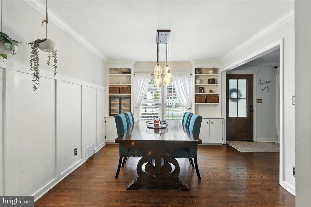 1518 CHATHAM ROAD
