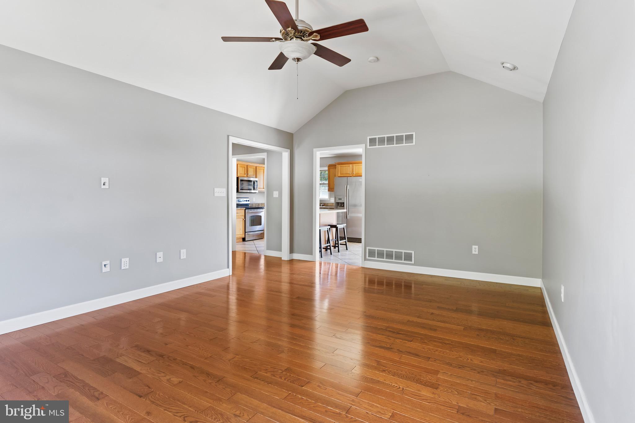 5 CREAMERY ROAD