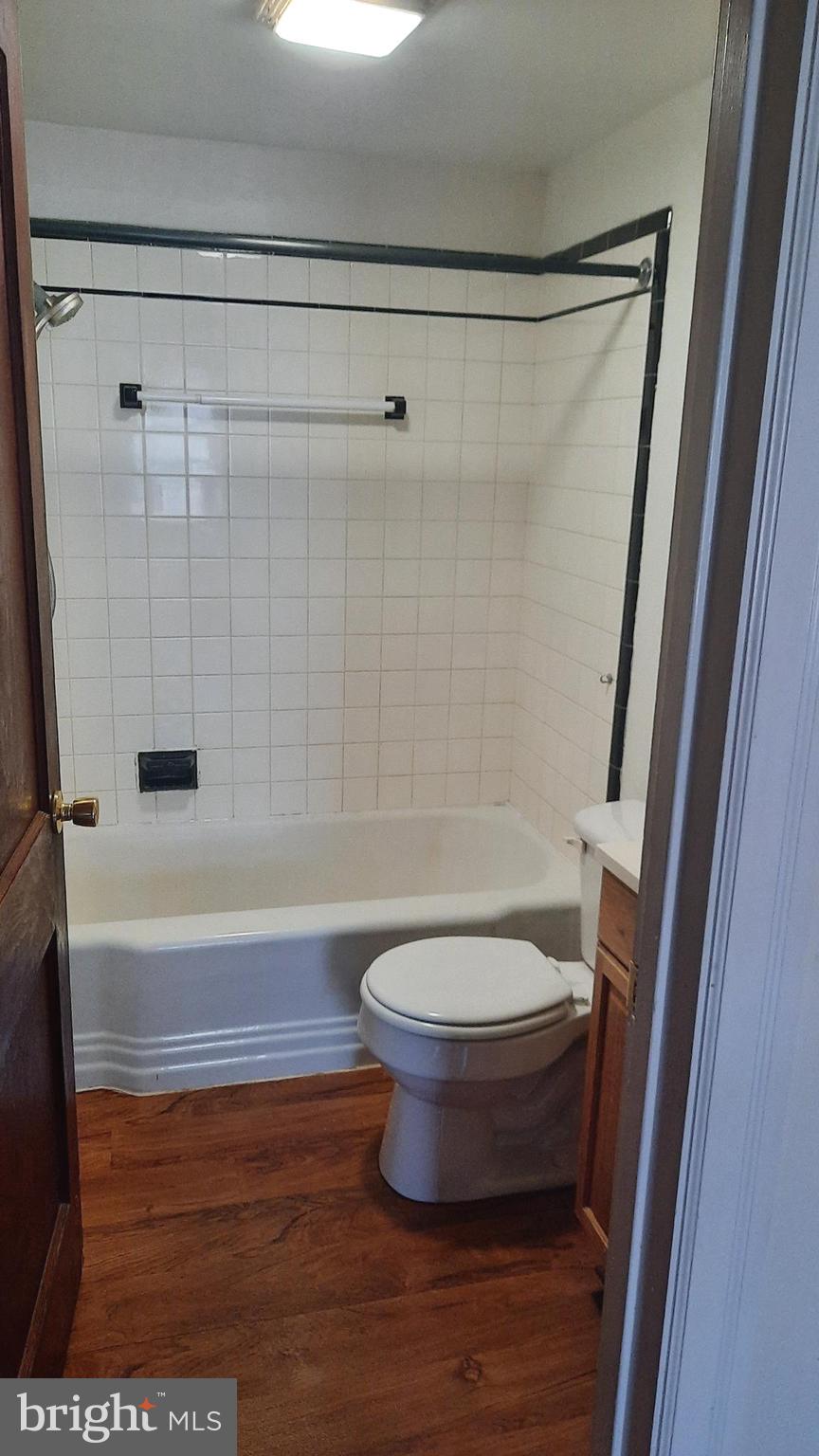 12 S FILBERT STREET B14