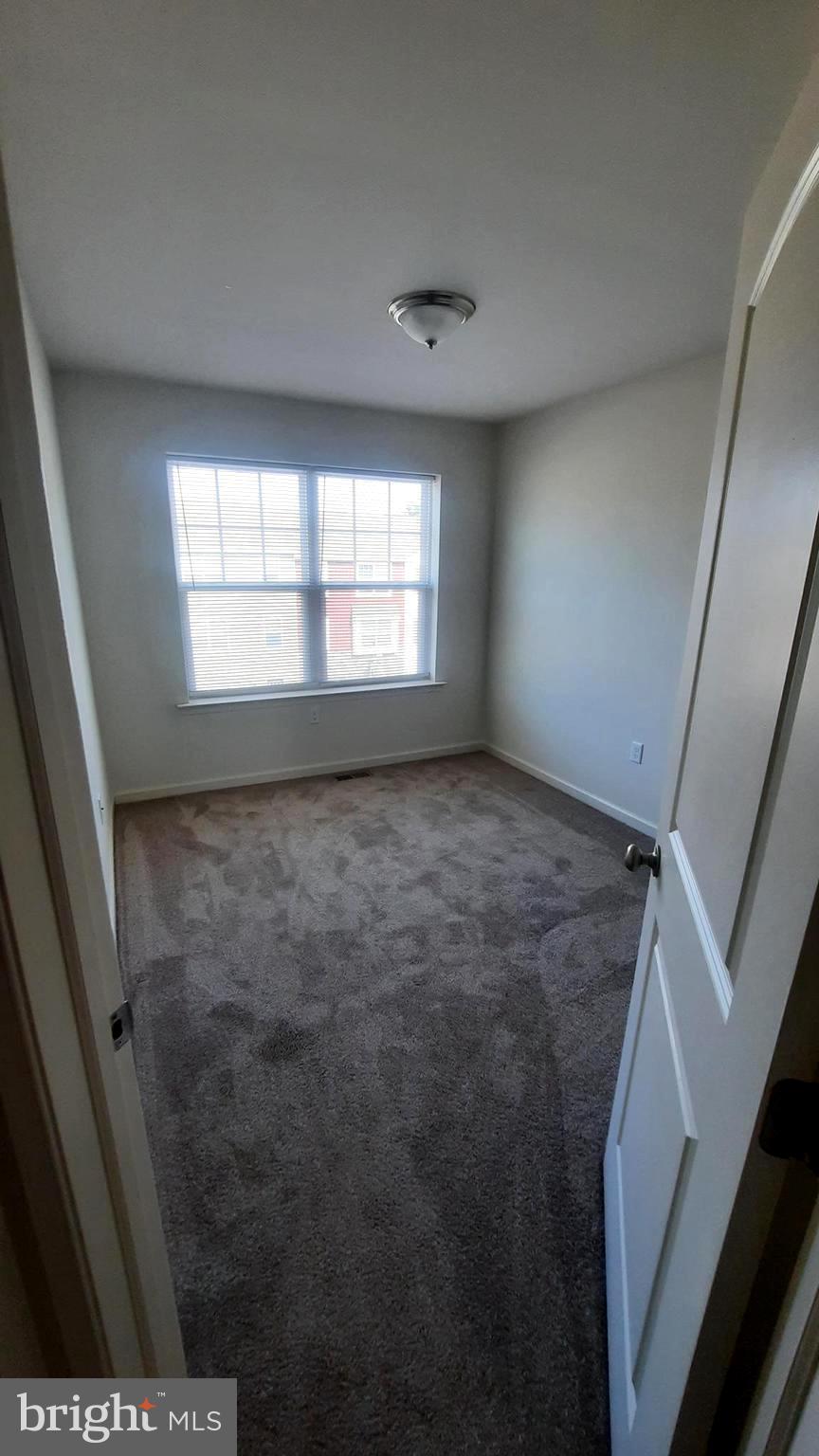 834 ADMIRALS QUAY DRIVE