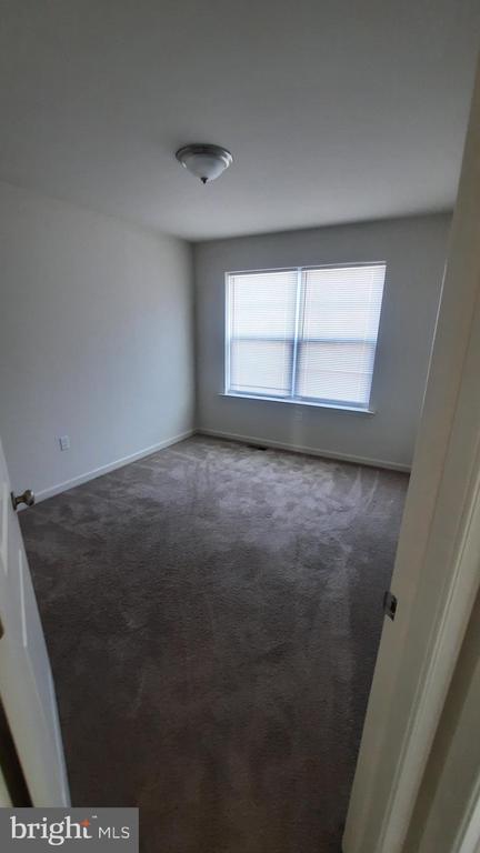 834 ADMIRALS QUAY DRIVE