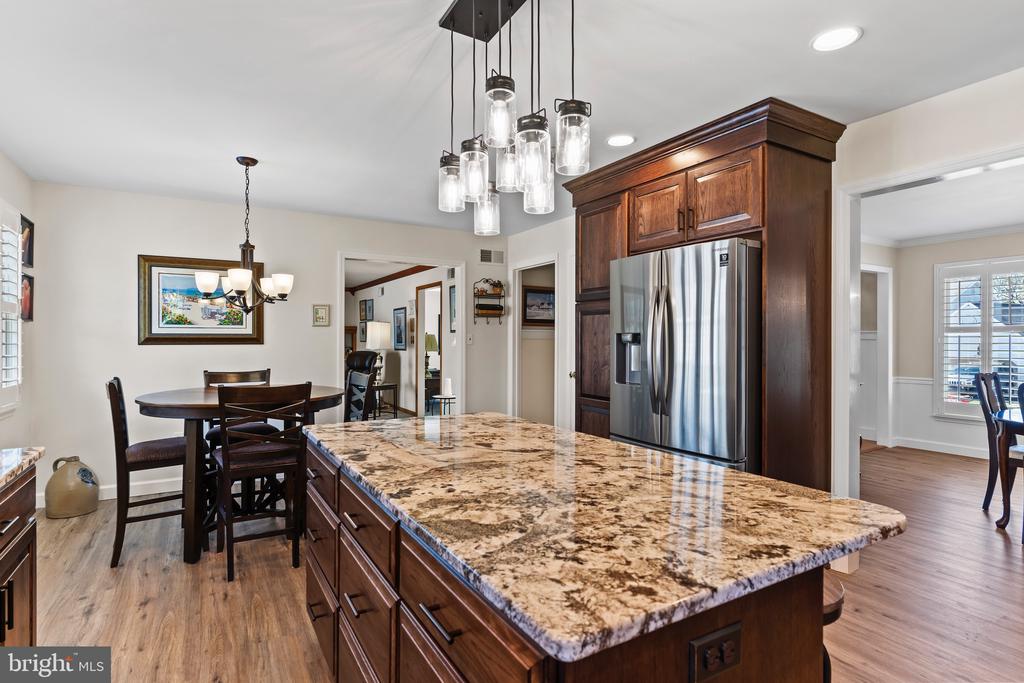 430 CHEROKEE DRIVE