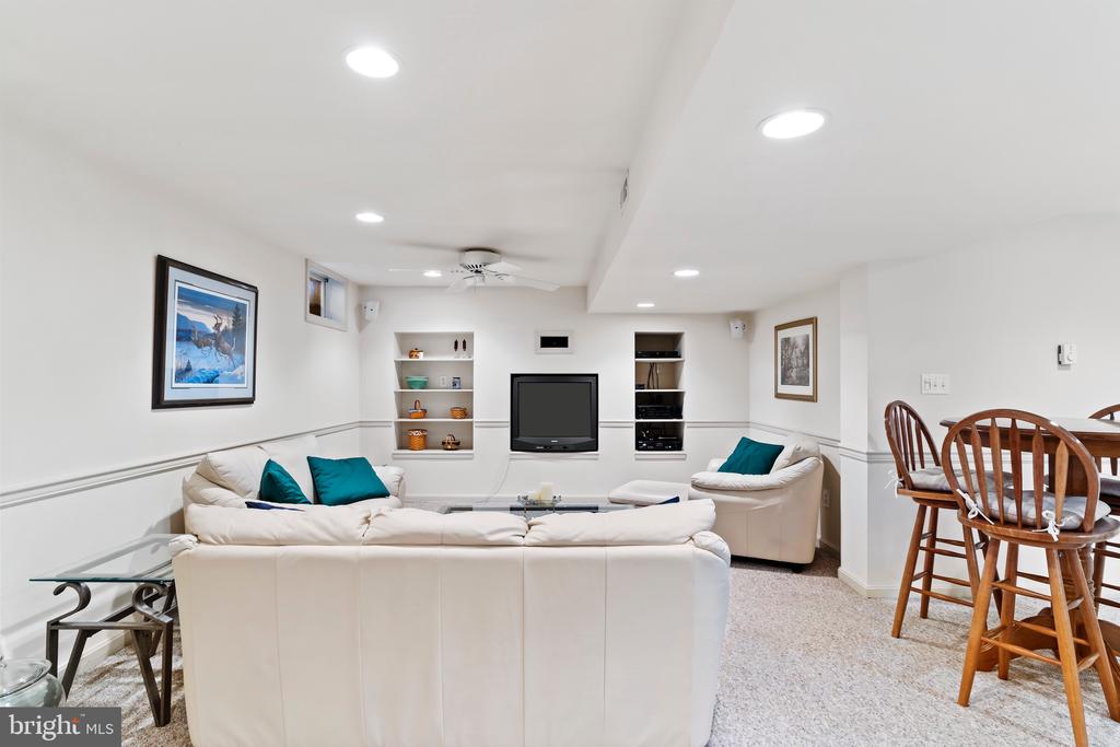 430 CHEROKEE DRIVE