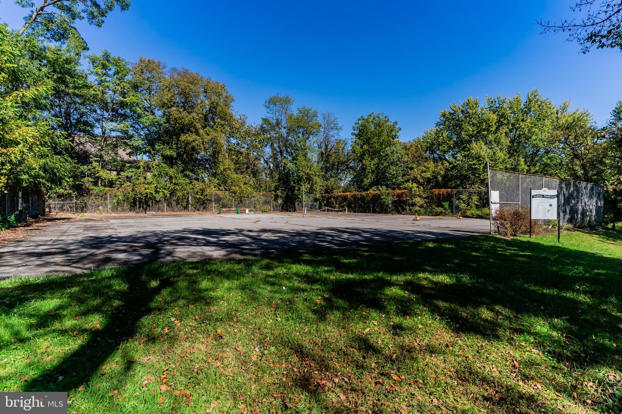 430 CHEROKEE DRIVE