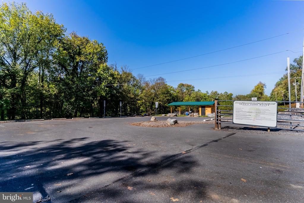 430 CHEROKEE DRIVE