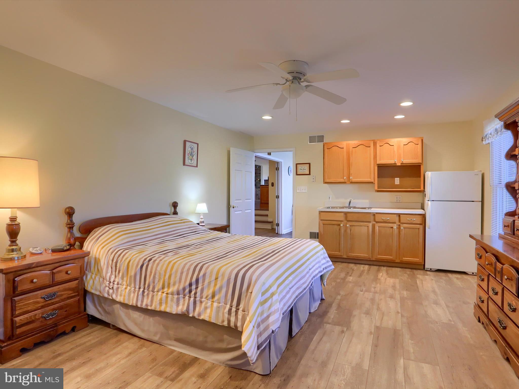 5256 STRATHMORE DRIVE