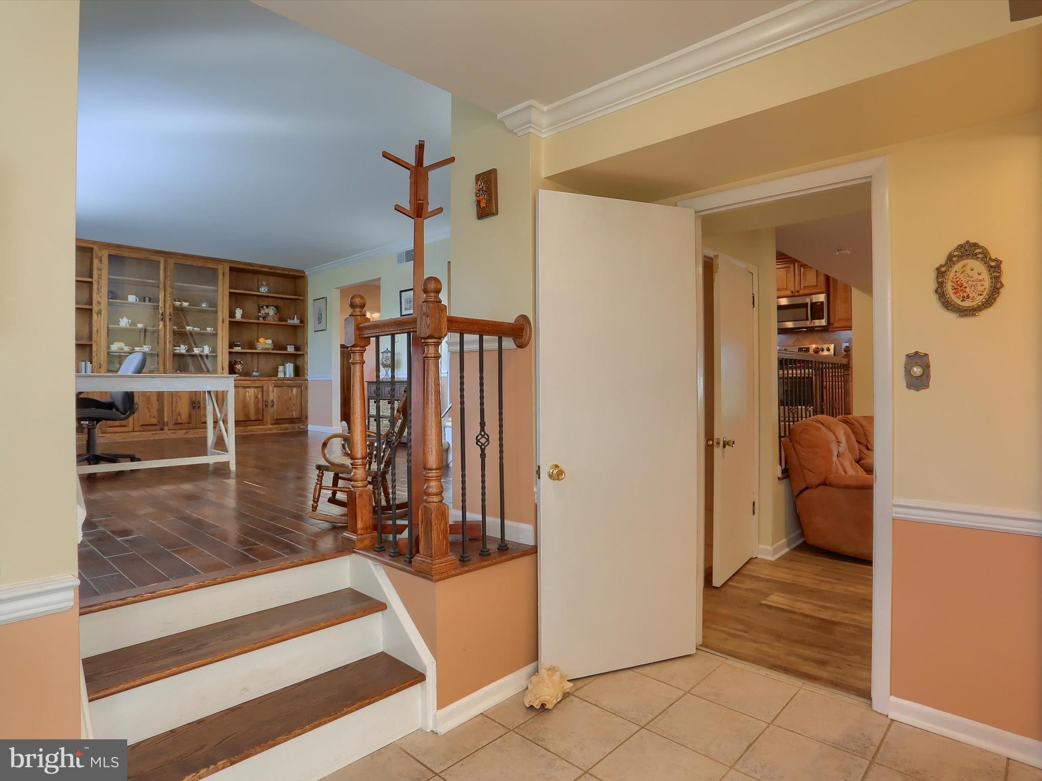 5256 STRATHMORE DRIVE