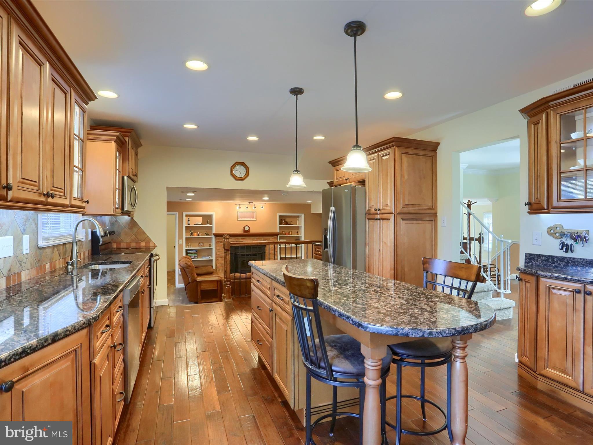 5256 STRATHMORE DRIVE