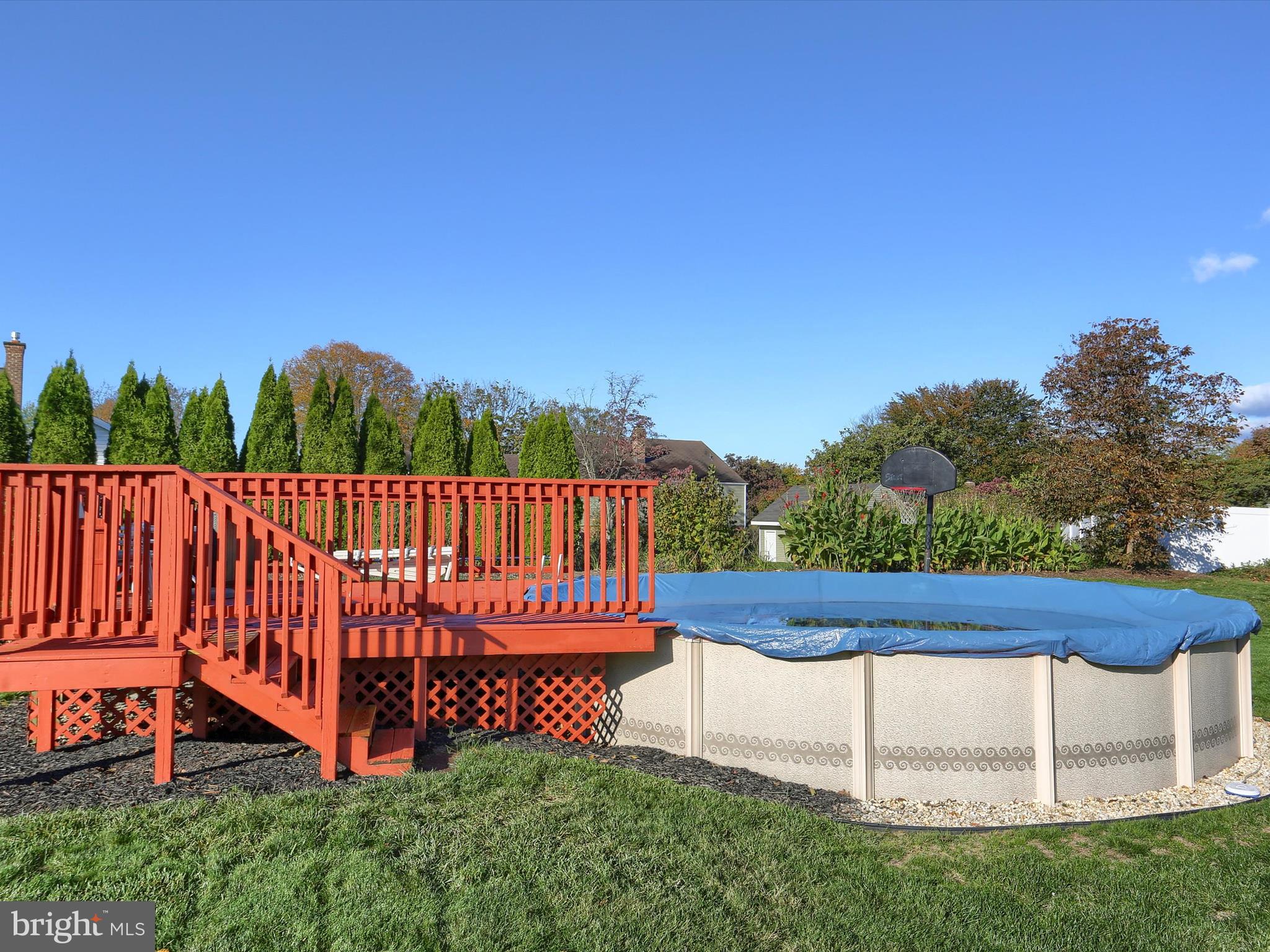 5256 STRATHMORE DRIVE