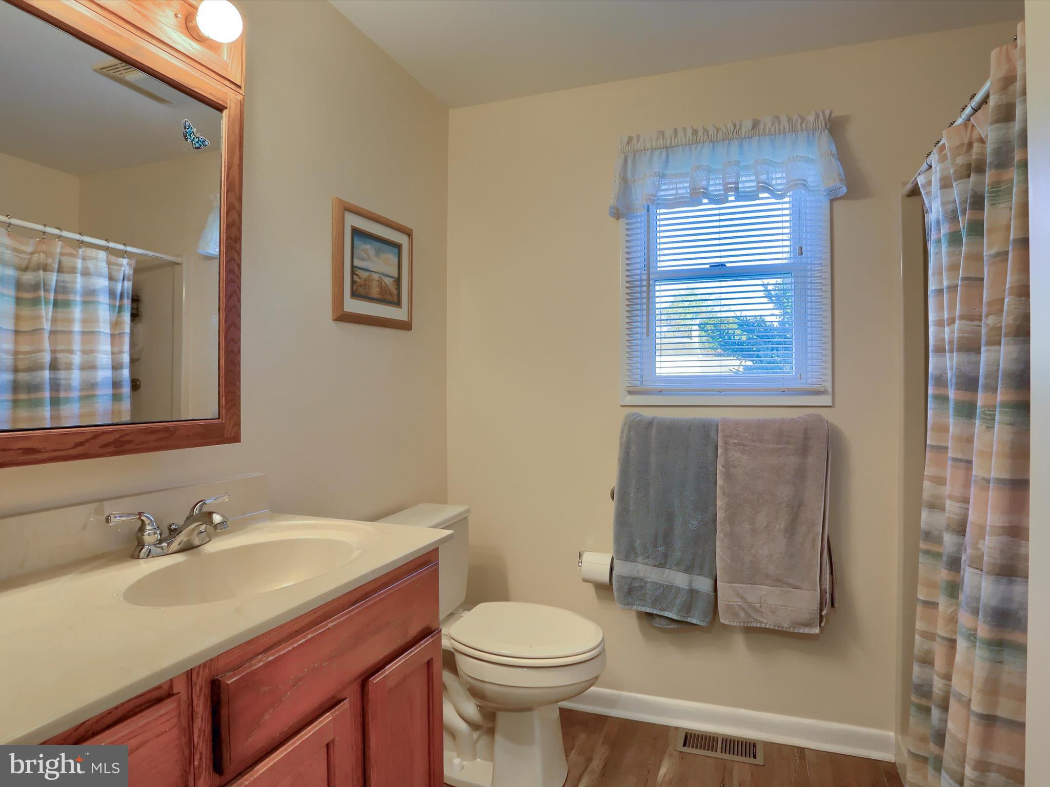 5256 STRATHMORE DRIVE