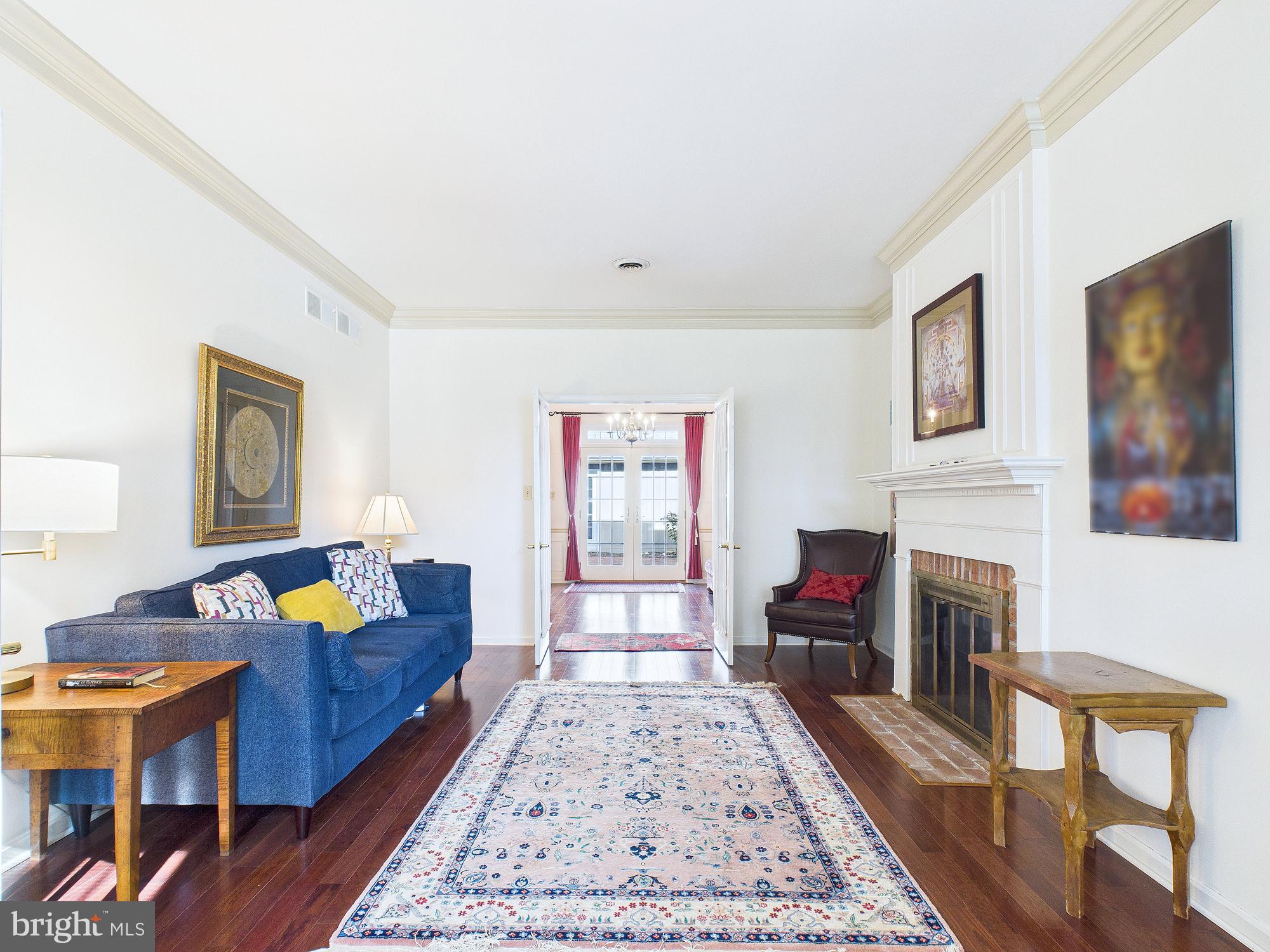 42 KENSINGTON SQUARE