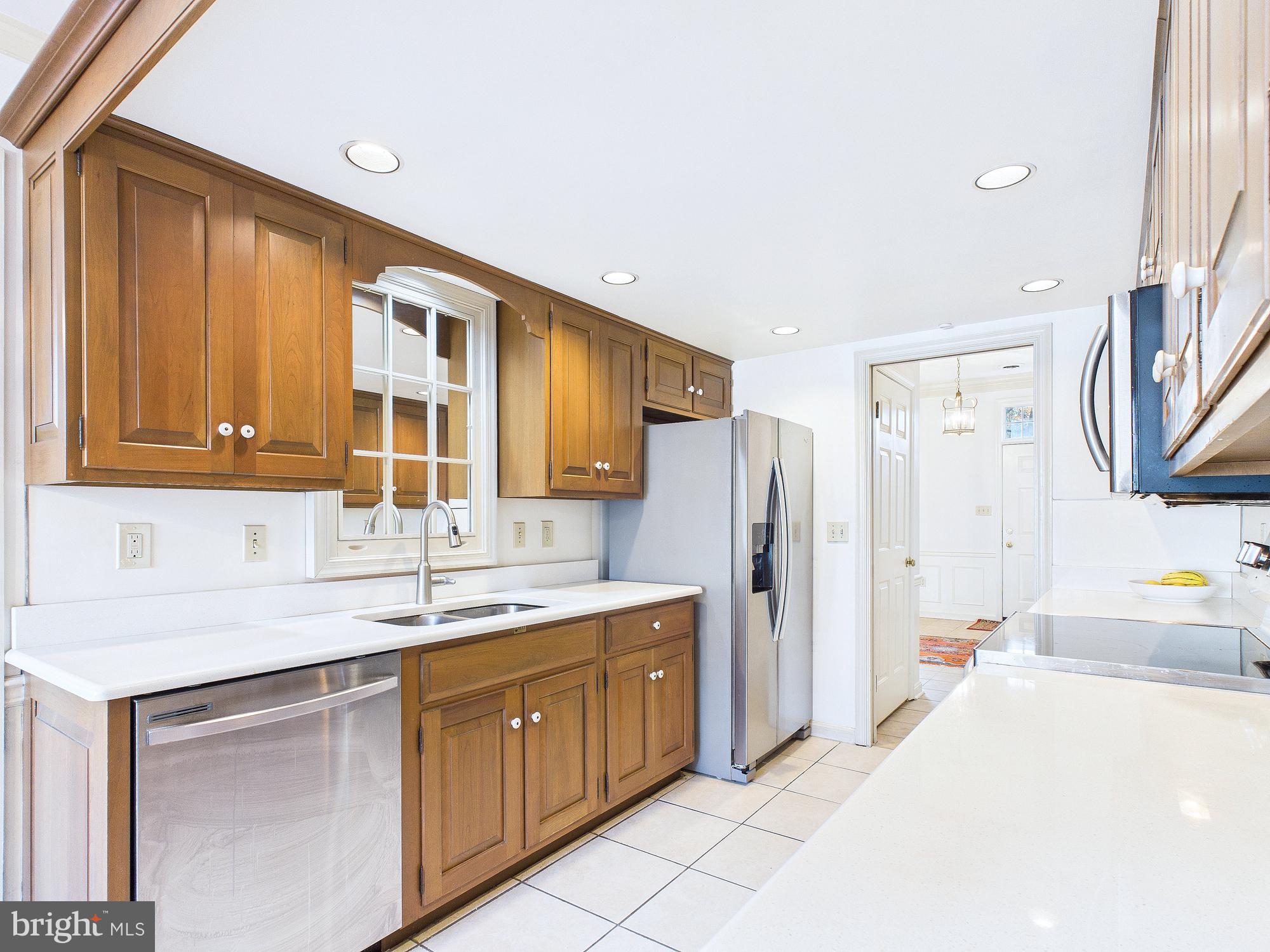 42 KENSINGTON SQUARE